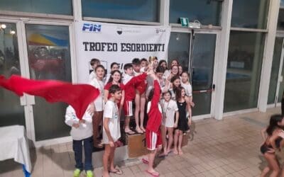 NUOTO, ESORDIENTI: LA FLORENTIA SI PIAZZA AL SECONDO POSTO AL TROFEO DI SIENA